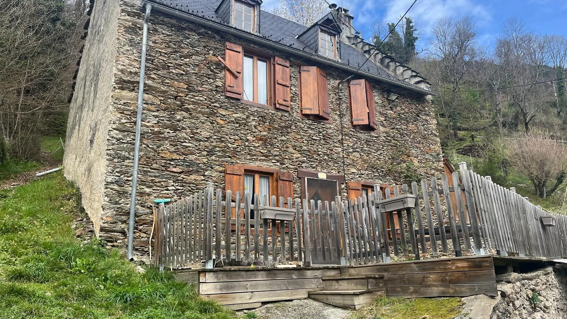 בית נופש Melles Maison De Vacances